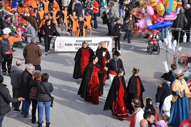 Ingrandisci la foto