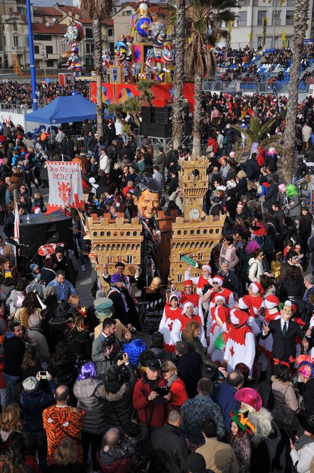 Ingrandisci la foto