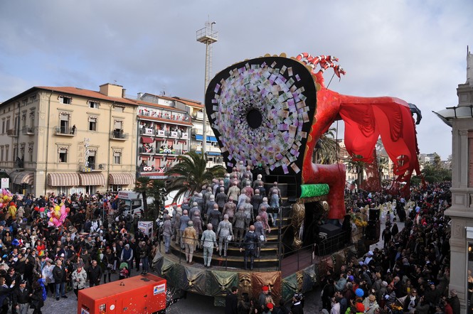 Ingrandisci la foto