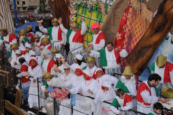 Ingrandisci la foto