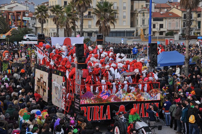 Ingrandisci la foto