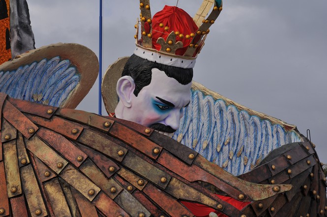 Ingrandisci la foto