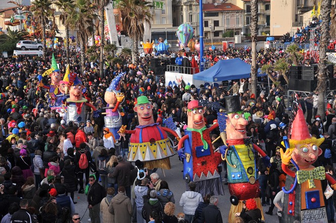 Ingrandisci la foto
