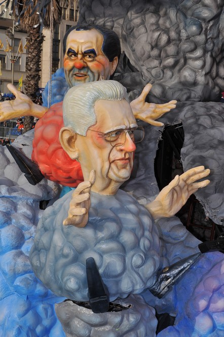 Ingrandisci la foto
