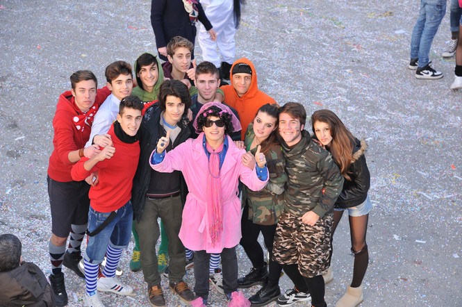 Ingrandisci la foto