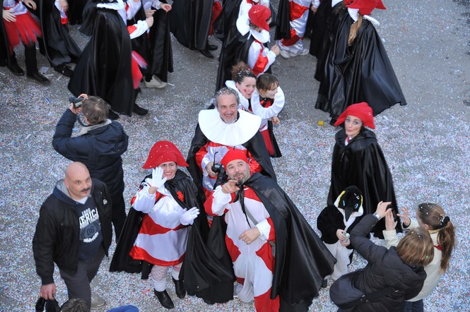 Ingrandisci la foto