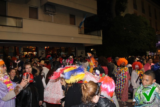 Ingrandisci la foto