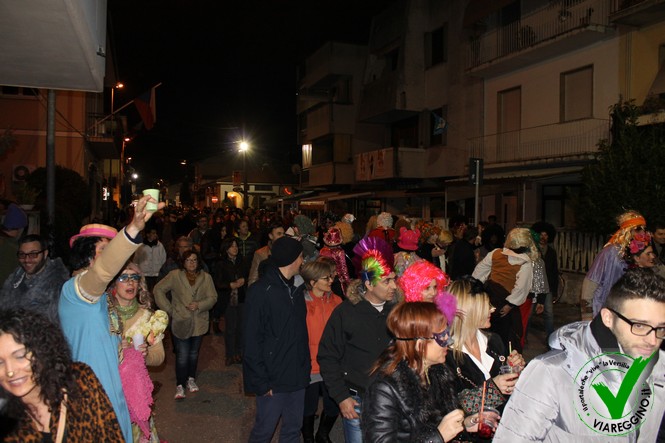 Ingrandisci la foto