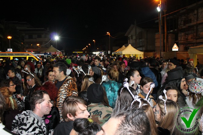 Ingrandisci la foto