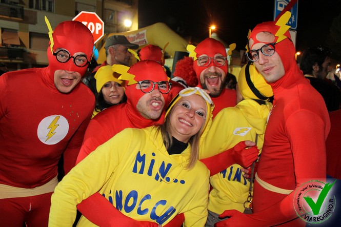 Ingrandisci la foto