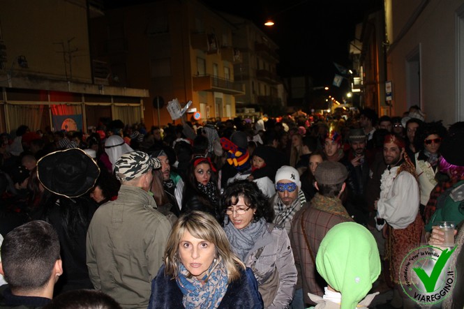 Ingrandisci la foto