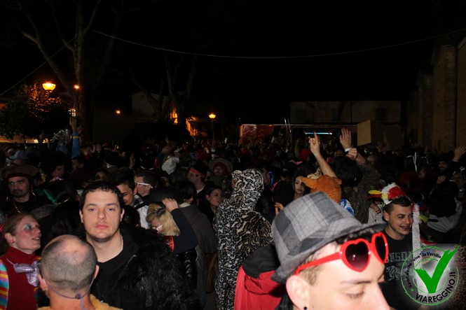 Ingrandisci la foto