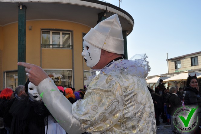 Ingrandisci la foto