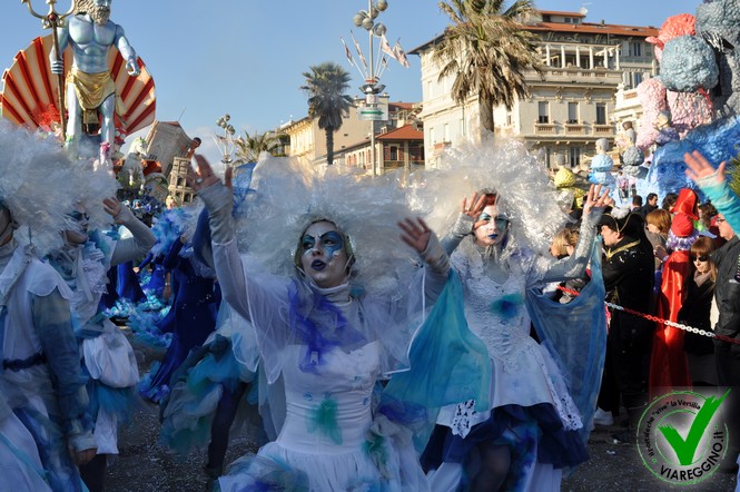 Ingrandisci la foto