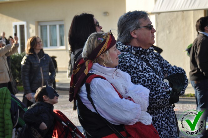 Ingrandisci la foto