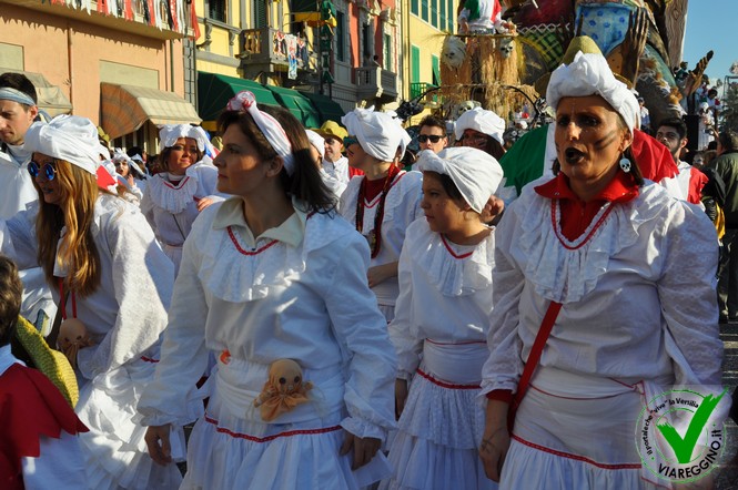 Ingrandisci la foto