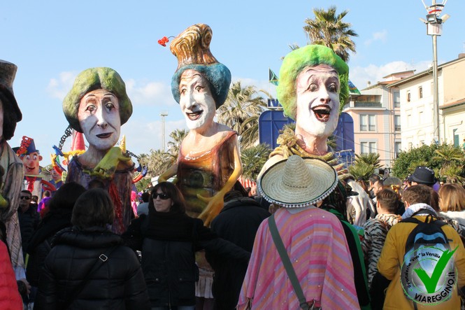 Ingrandisci la foto