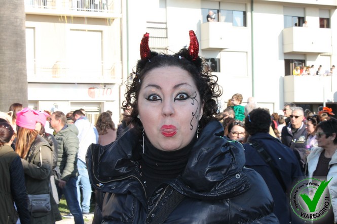 Ingrandisci la foto
