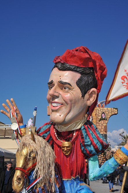 Ingrandisci la foto