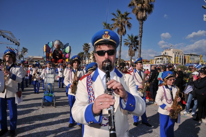 Ingrandisci la foto