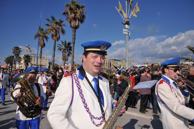 Ingrandisci la foto