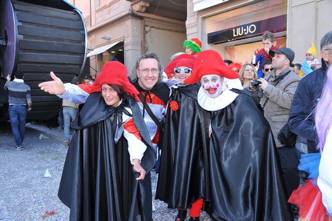 Ingrandisci la foto