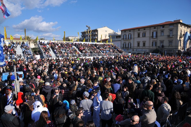 Ingrandisci la foto