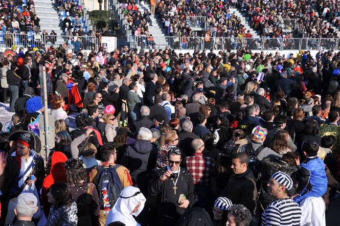 Ingrandisci la foto