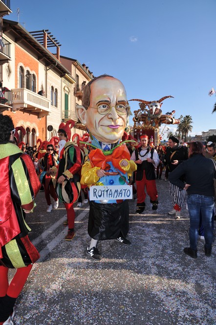Ingrandisci la foto