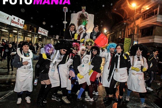 Ingrandisci la foto