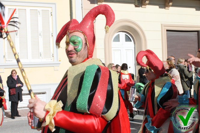 Ingrandisci la foto