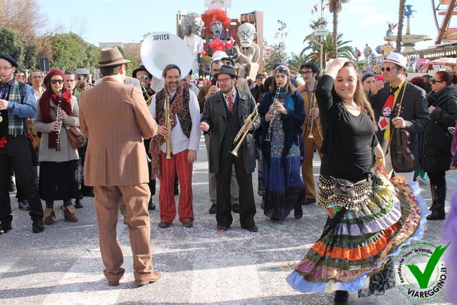 Ingrandisci la foto