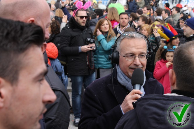 Ingrandisci la foto