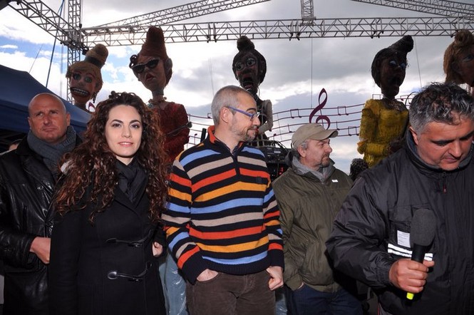 Ingrandisci la foto