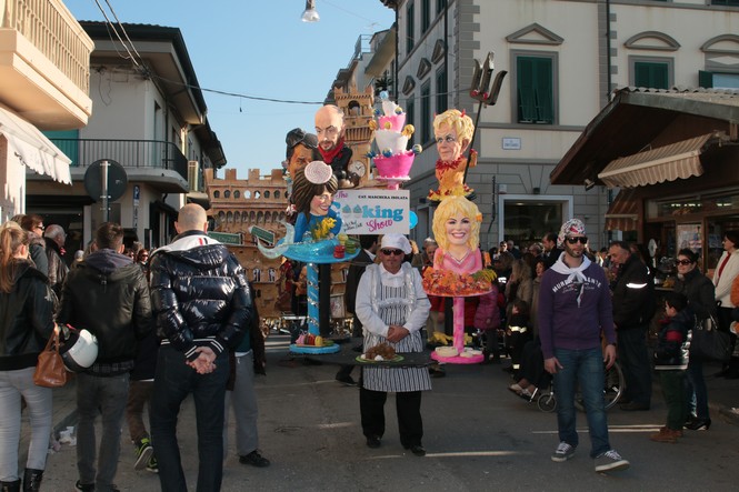Ingrandisci la foto