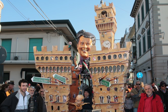 Ingrandisci la foto