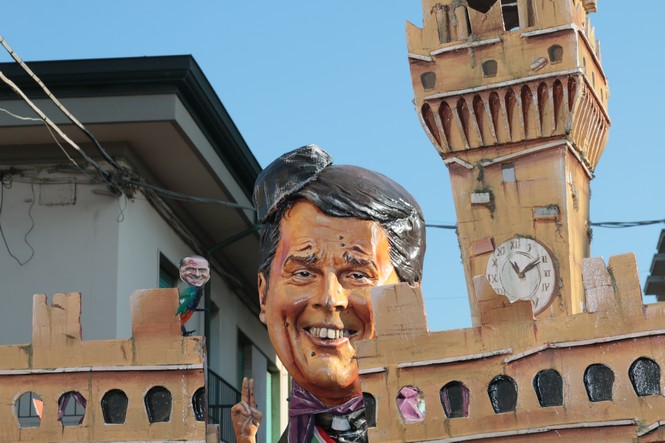Ingrandisci la foto