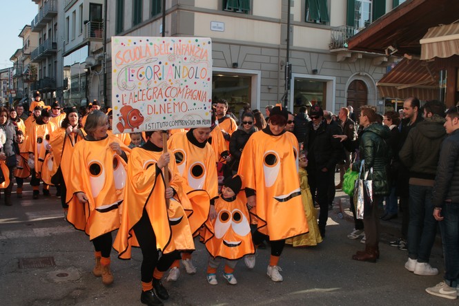 Ingrandisci la foto