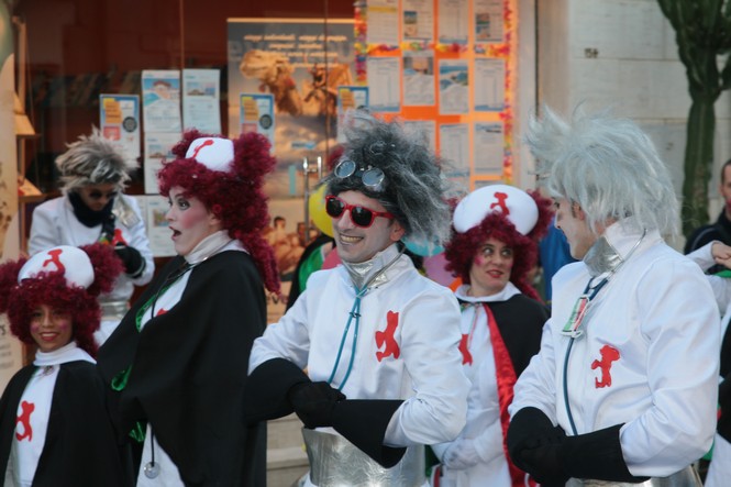 Ingrandisci la foto