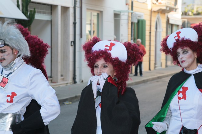 Ingrandisci la foto
