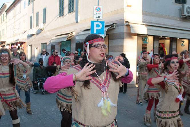Ingrandisci la foto