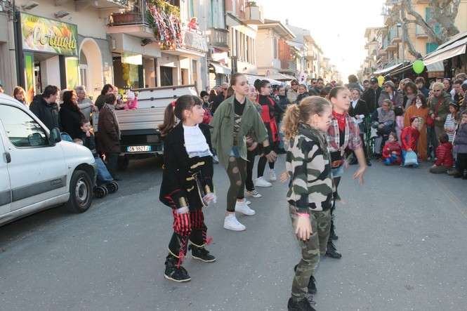 Ingrandisci la foto