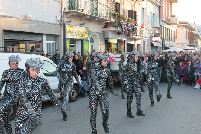 Ingrandisci la foto