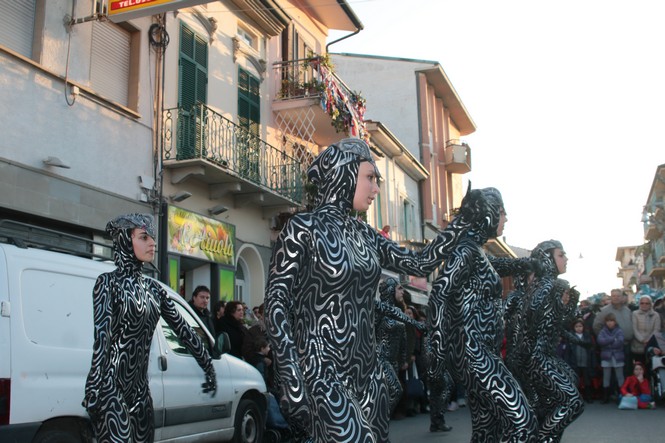 Ingrandisci la foto