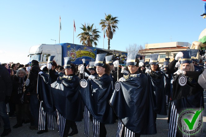 Ingrandisci la foto