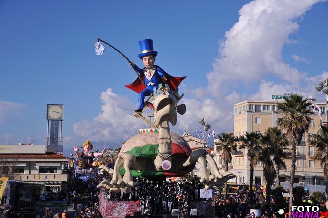 Ingrandisci la foto