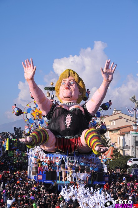 Ingrandisci la foto
