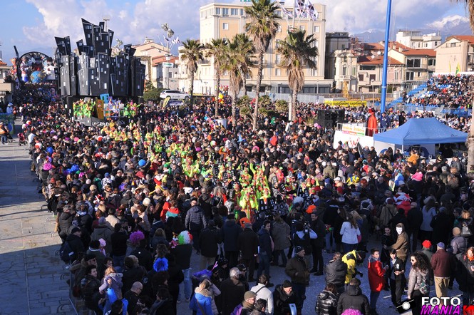 Ingrandisci la foto