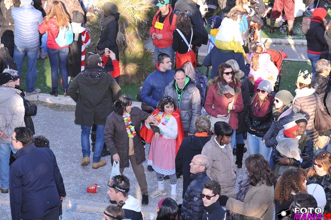 Ingrandisci la foto