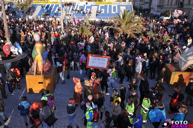 Ingrandisci la foto
